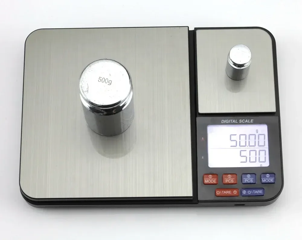 both platforms of the digital kitchen scale in use with the twin display