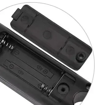 battery compartment for two AAA batteries in the scoop scale handle